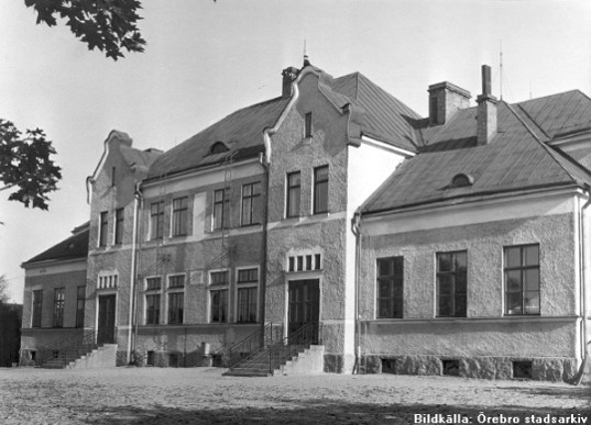 F&ouml;rel&auml;sning En ber&auml;ttelse om stadsdelarna Almby & S&ouml;rby i &Ouml;rebro